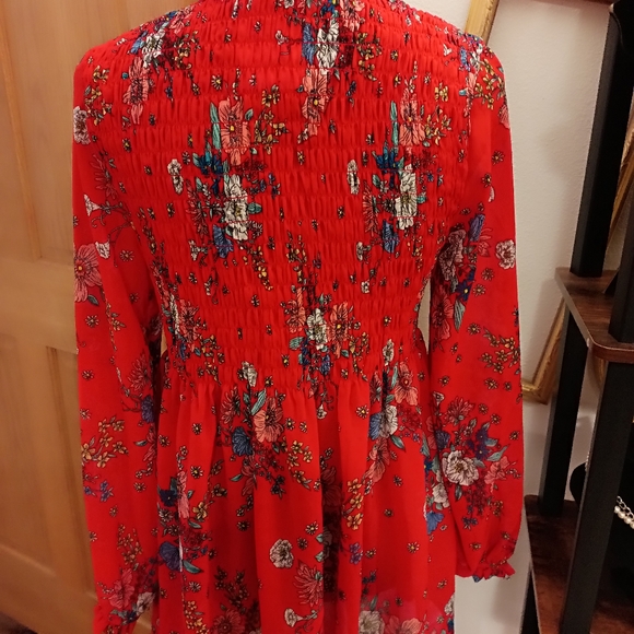 Jrs red dress - Picture 2 of 4